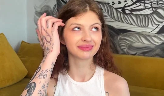 Русскую сучку не пришлось уговаривать на жаркий секс