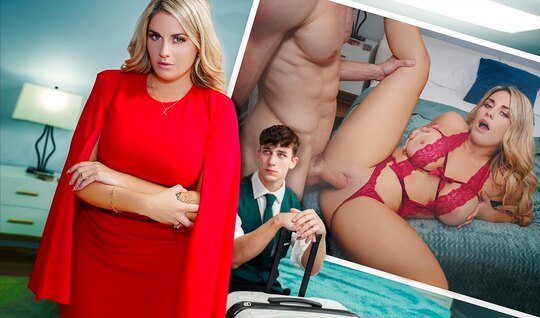 Пасынок отымел свою грудастую мачеху-блондинку в пилотку